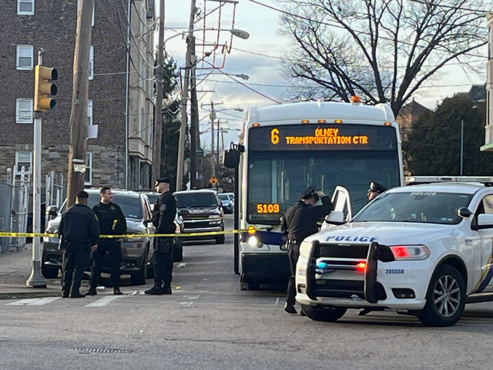 تیراندازی در ایستگاه اتوبوس در فیلادلفیا/ ۵ نفر کشته و زخمی شدند