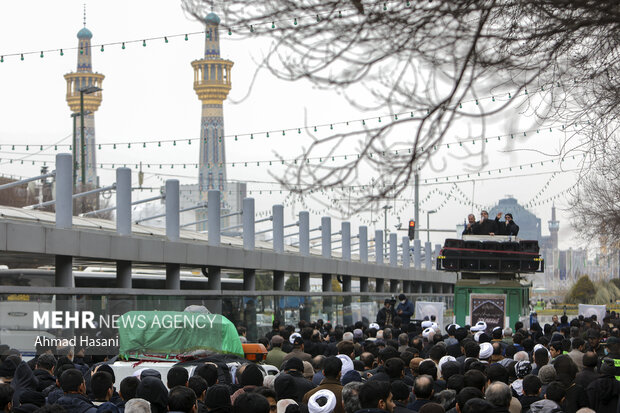 تشییع پیکر آیت‌الله «محمد امامی کاشانی» در مشهد مقدس