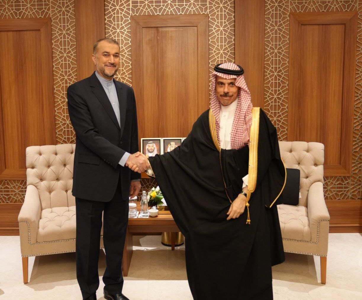 امیر عبداللهیان با وزیرخارجه عربستان دیدار کرد