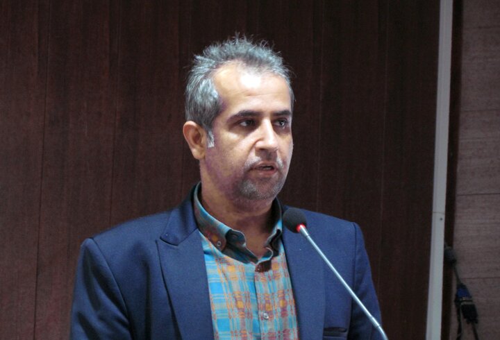 ۴۰۰ هزار نهال حرا در سواحل شهرستان دیر کاشته میشود ۴۰۰ هزار نهال حرا در سواحل شهرستان دیر کاشته میشود