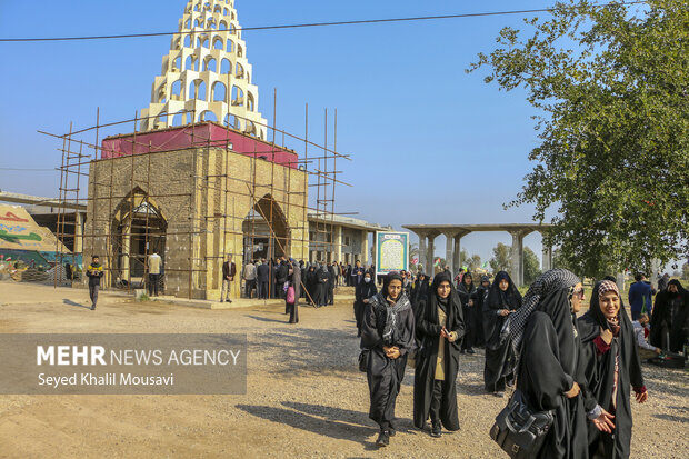 زائرین راهیان نور / یادمان عملیات فتح‌المبین