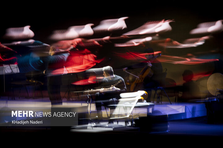 اسم و رسمدارها در بازار تک آهنگ؛ آثاری که شاید غبار را بشورد و ببرد! اسم و رسمدارها در بازار تک آهنگ؛ آثاری که شاید غبار را بشورد و ببرد!