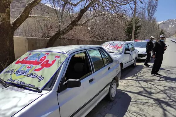 پراید با راننده ۱۱ ساله در شرق اصفهان توقیف شد پراید با راننده ۱۱ ساله در شرق اصفهان توقیف شد