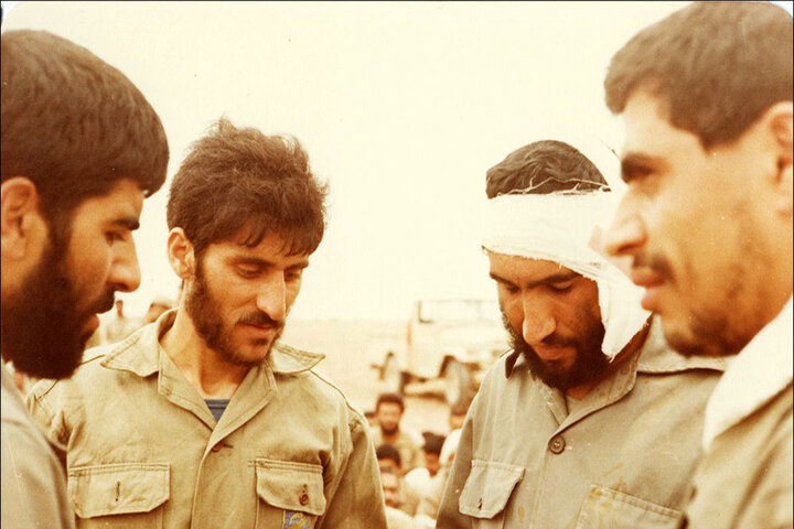 واقعا با یادداشتهای شهدا چگونه برخورد میکنیم؟