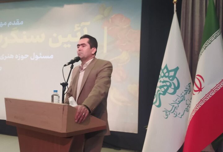 «اسعد فرهادی» به عنوان رییس حوزه هنری کردستان معرفی شد