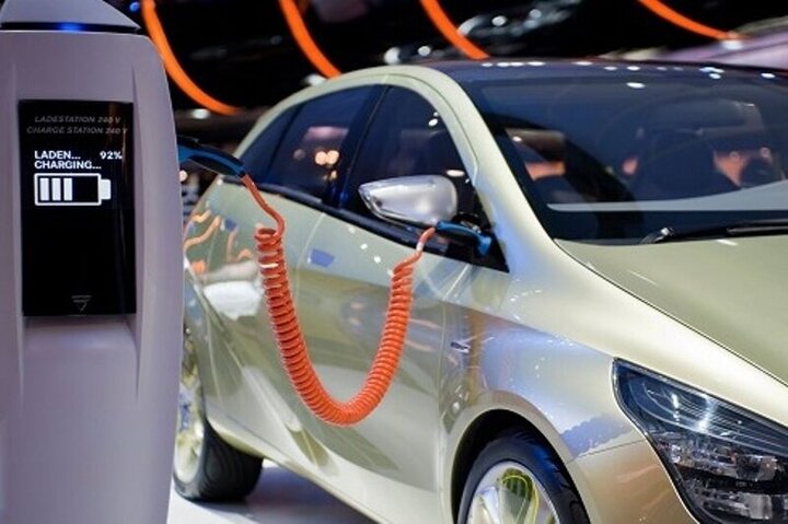 تعرفه واردات خودروهای برقی بالاتر از ۲۰ و ۳۰ هزار یورو تعیین شد