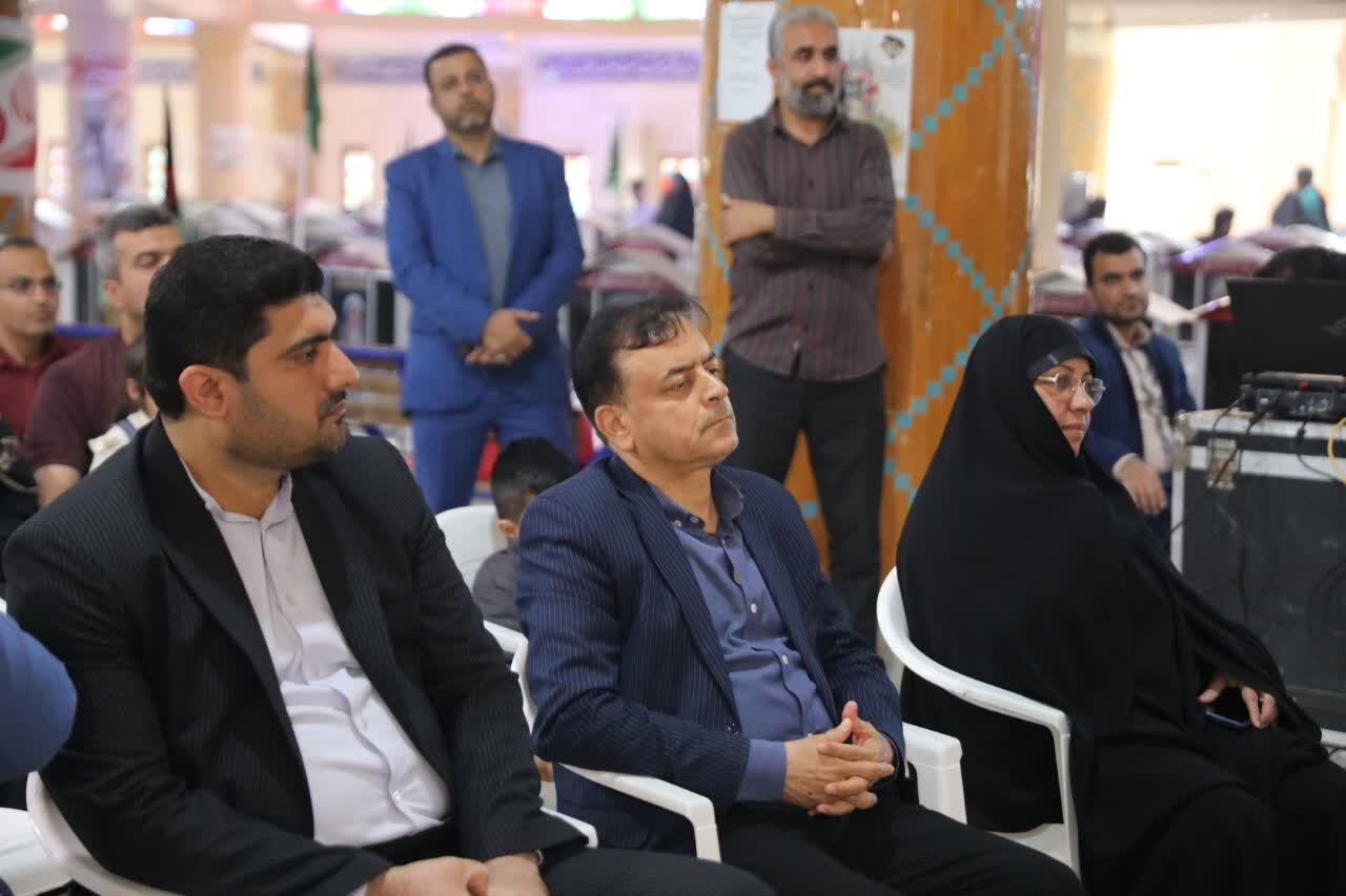 آئیین تجدید میثاق با شهدا در بوشهر برگزار شد