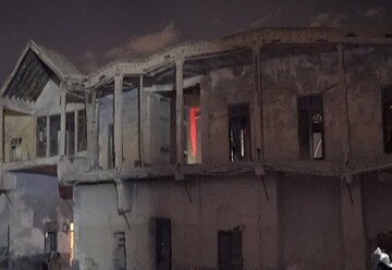 آتش سوزی در کاروانسرای متروکه در اصفهان