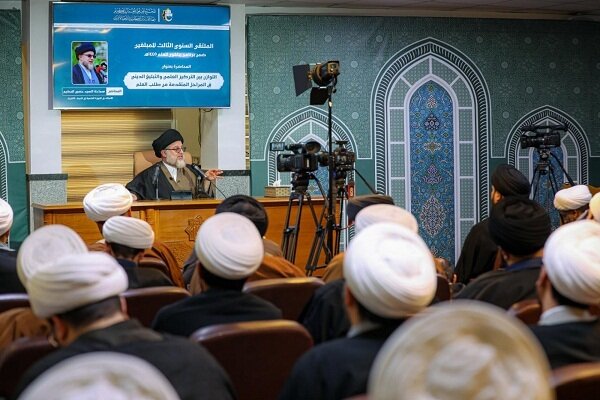 سومین گردهمایی سالانه مبلغان عراق در نجف برپا شد