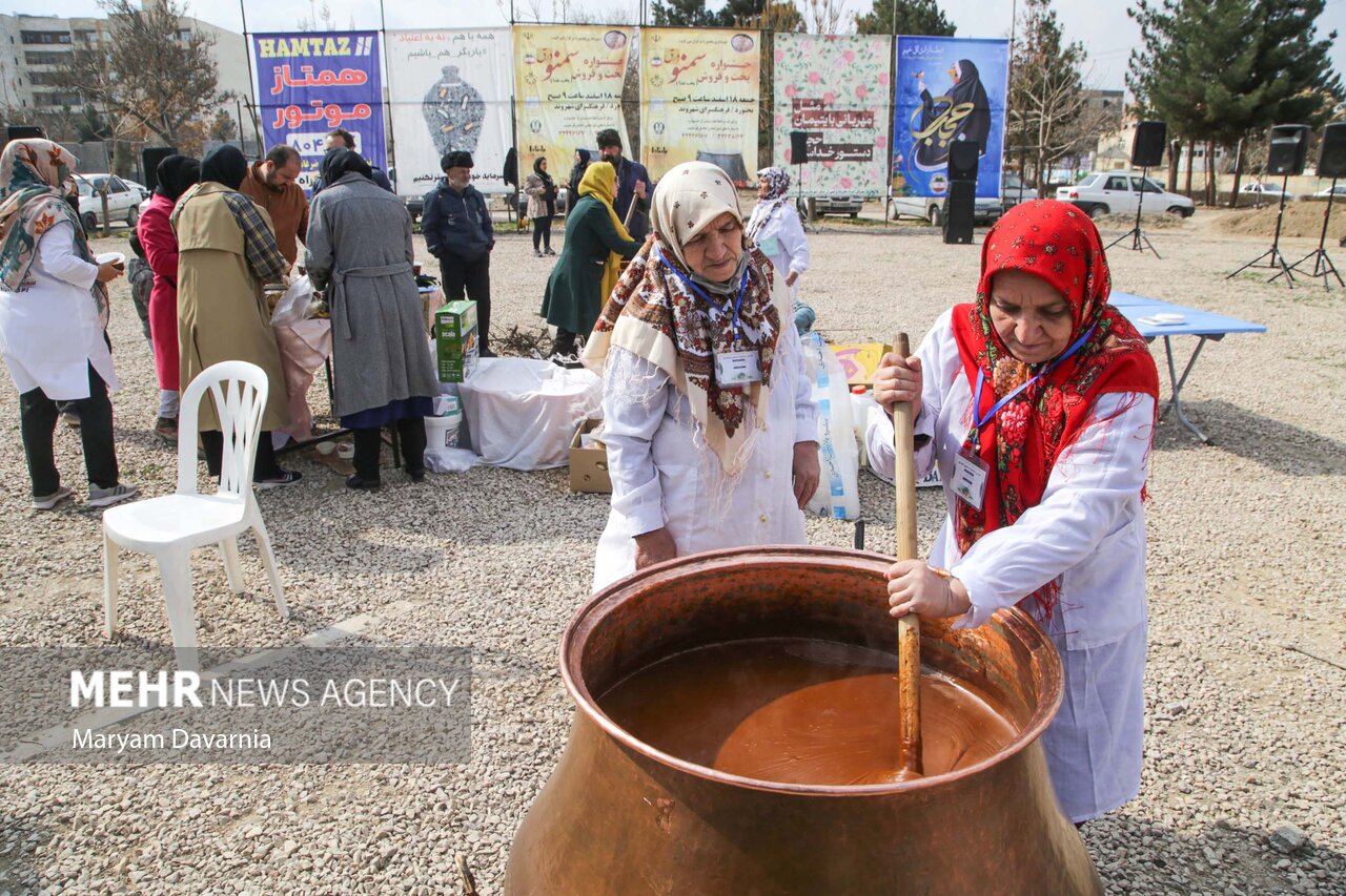Samanoo festival in Iran's Bojnurd - Mehr News Agency