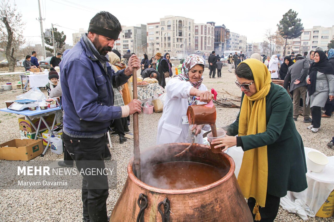 Samanoo festival in Iran's Bojnurd - Mehr News Agency