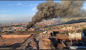 VIDEO: Fire engulfs factory in Erbil