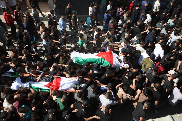 فلسطین، غرب اردن میں صہیونی فورسز کی صحافیوں پر براہ راست فائرنگ