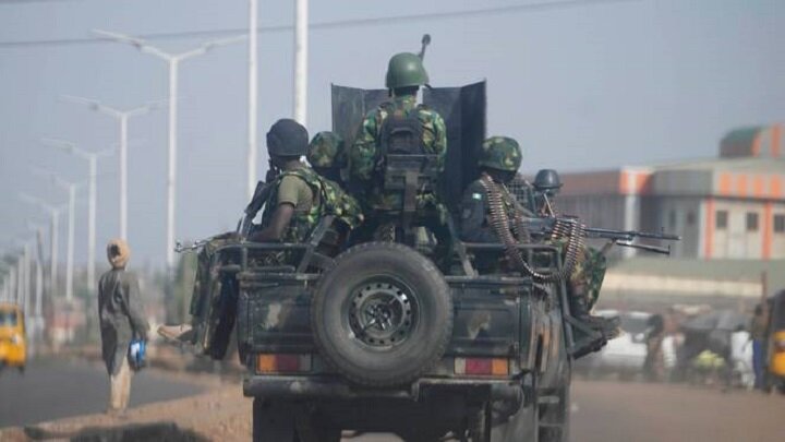 Nijerya'da askeri üsse saldırı; 5 asker hayatını kaybetti!