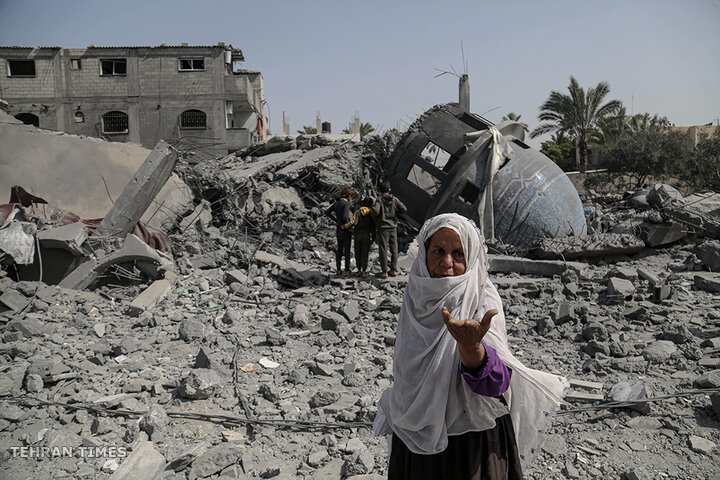 Israel bombs mosque in Gaza, hitting families sheltering nearby