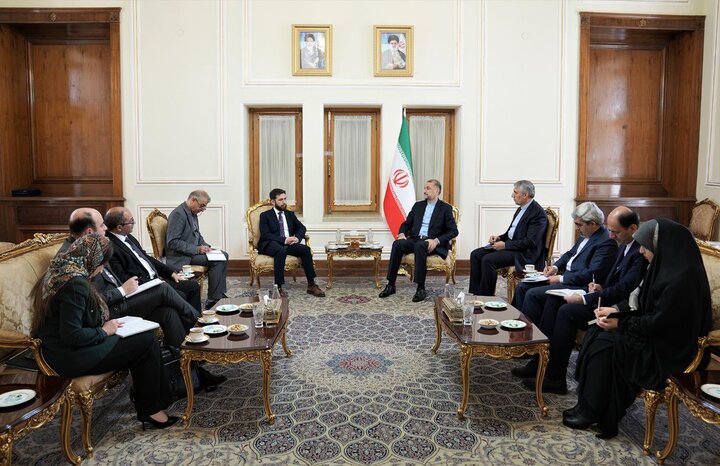 ایران اور آرمینیا کے تعلقات دونوں ملکوں کے مفاد میں ہیں، ایرانی وزیر خارجہ 
