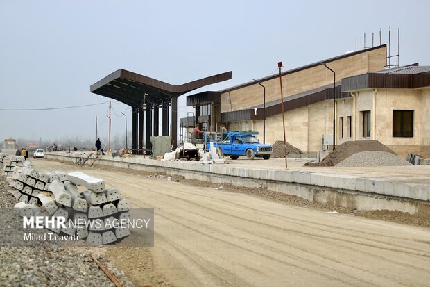 تصاویری از مراحل نهایی آزاد راه قزوین - رشت و راه آهن رشت- کاسپین