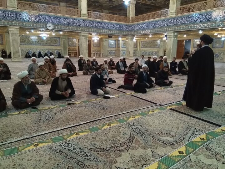 فعالان قرآنی حوزه علمیه  با طرح قرآنی «زندگی با آیهها»آشنا شدند