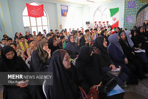 زنگ جشن نیکوکاری در مدارس گلستان