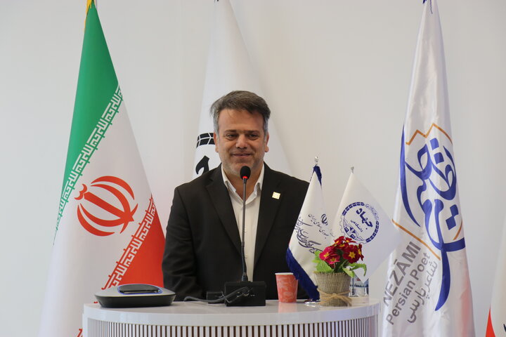 خلق عاشقانه شیرین وفرهاد برگرفته از روایات مردم کُرد زبان ایران