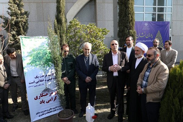دانشگاه‌های موفق در مدیریت فضای سبز تشویق می‌شوند