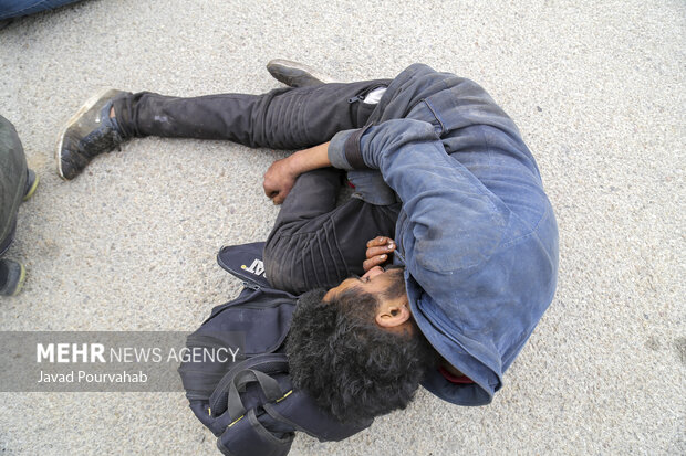 ۶ خردهفروش و معتاد متجاهر در اسفراین دستگیر شدند