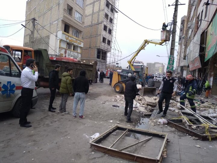 مصدومیت ۴ نفر در حادثه انفجار منزل مسکونی در خرمدشت