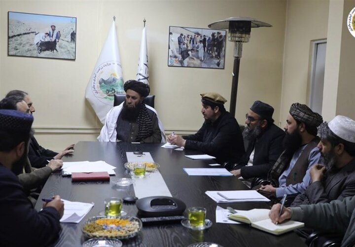 أفغانستان وإيران تتطلعان لتعزيز التعاون في مجال الزراعة