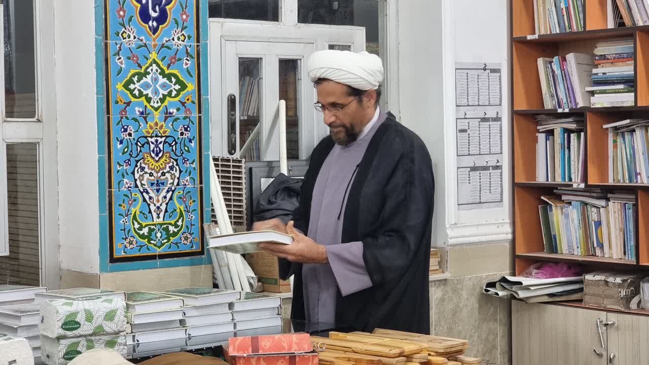 آئین غبار روبی مساجد در شهرستان گناوه برگزار شد