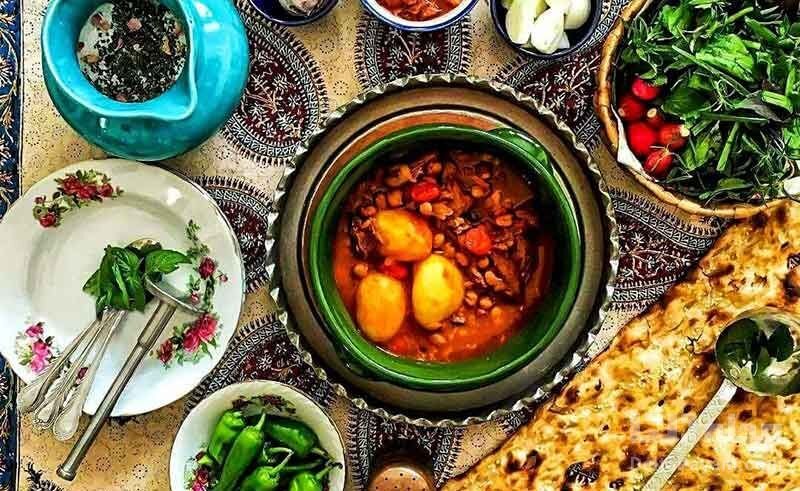 Türk turistler İran'da daha çok hangi yemekleri tercih ediyor?