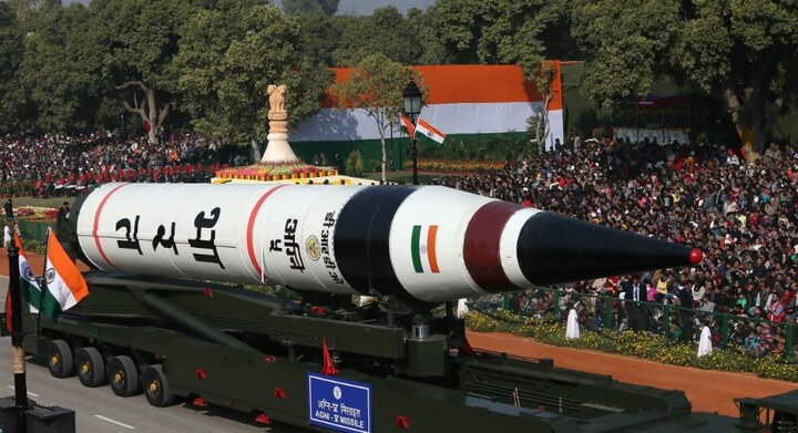 India tests missile that can carry multiple warheads