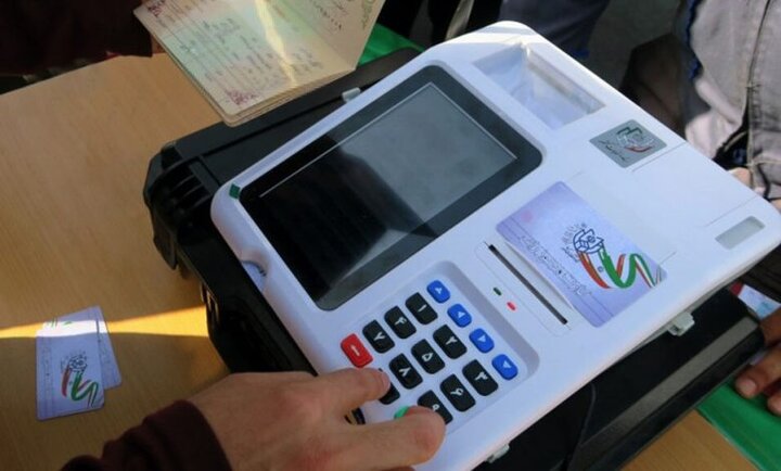 فرآیند رای گیری در ۲۳۵۷ شعبه اخذ رای در آذربایجان غربی آغاز شد