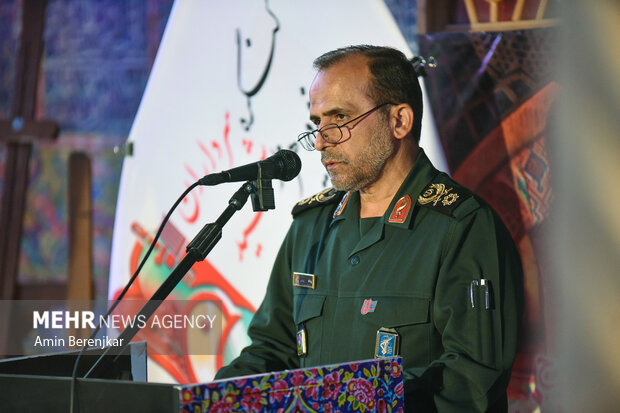 محفل انس با قرآن کریم در مسجد نصیرالملک شیراز