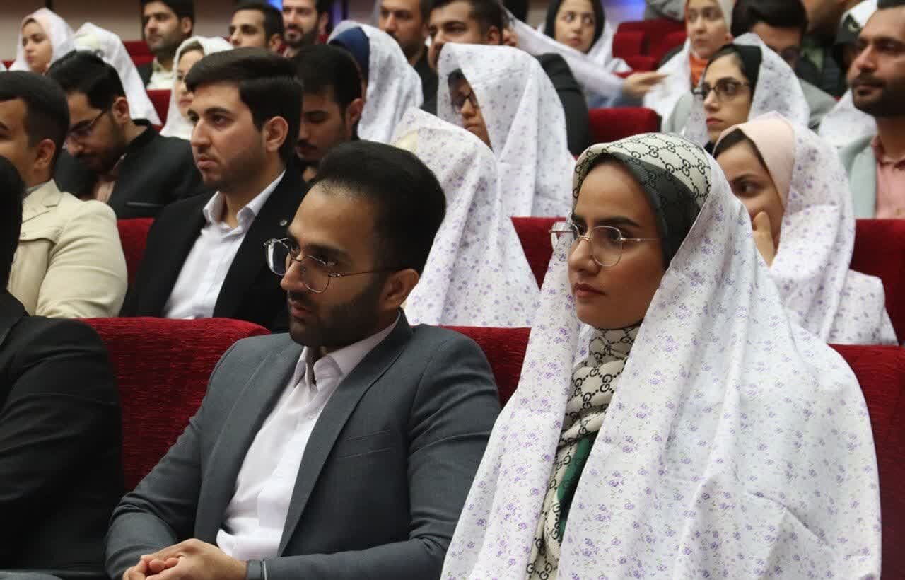 جشن ازدواج دانشجویی ۱۵۰ زوج دانشجو در دانشگاه یزد برگزار شد