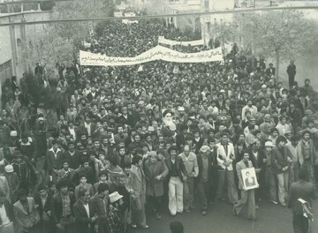 غلبه‌ نهایی با کسانی است که ولایت خدا را بپذیرند/تعبیر«حزب اللّه» در قرآن مربوط به حکومت اسلامی است