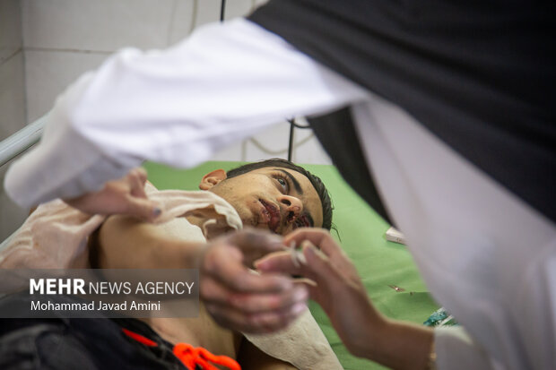 ۲ نوجوان نجفآبادی بر اثر انفجار ترقه مصدوم شدند