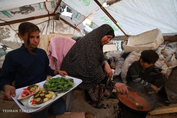 Palestinians break fast without ‘joy of Ramadan’ as Israel attacks grind on