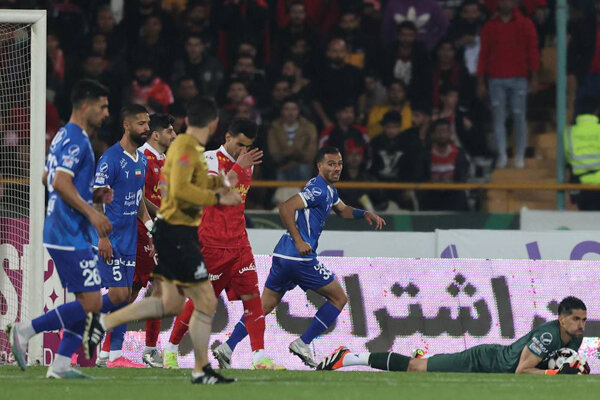 İstiklal-Perspolis derbisi 0-0 sona erdi İstiklal-Perspolis derbisi 0-0 sona erdi