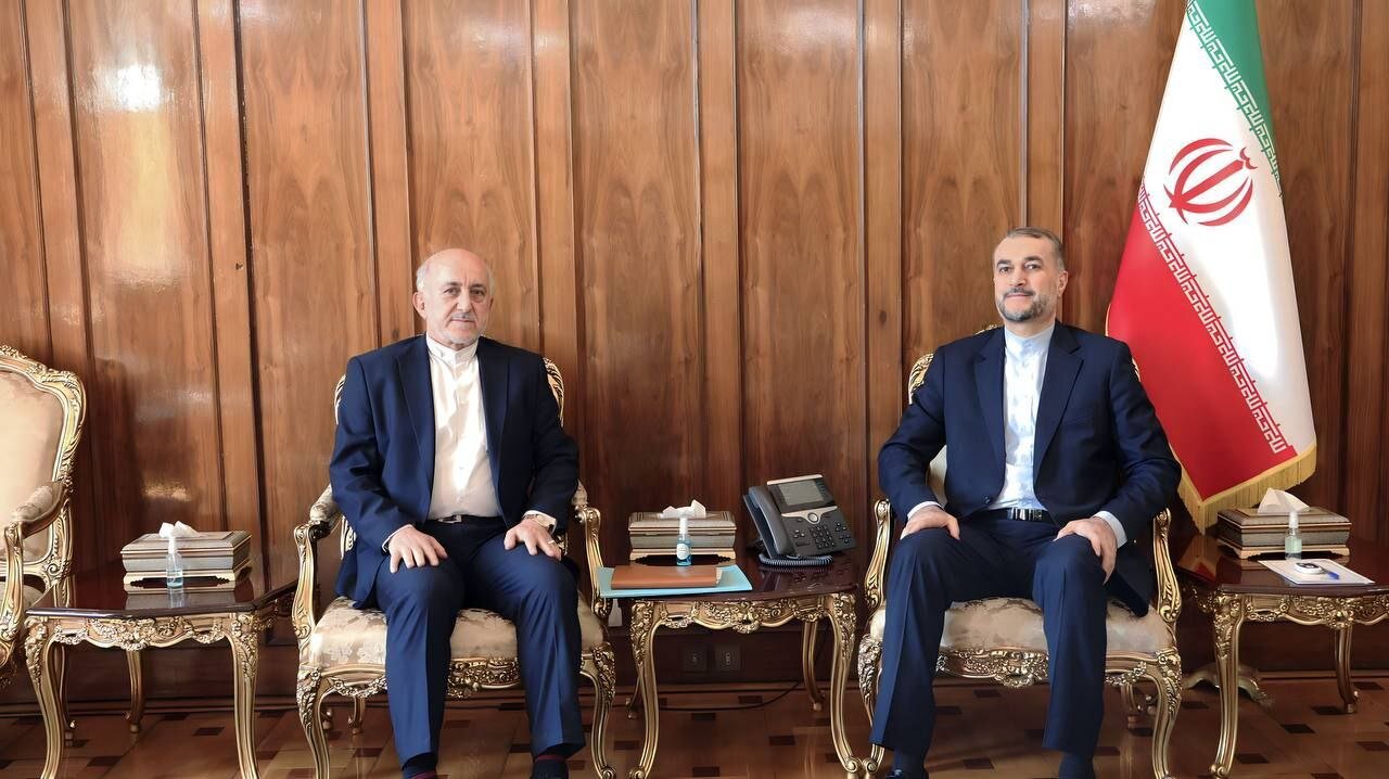 سفیر جدید ایران در فرانسه با امیرعبداللهیان دیدار کرد