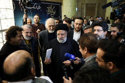 President's meeting with Iranian artists