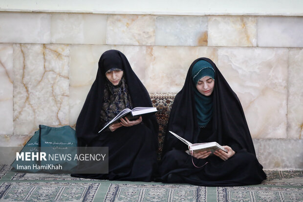 قرآن اور رمضان، ہمدان میں تلاوت قرآن پاک کے روح پرور مناظر