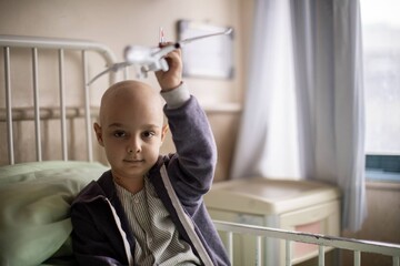 می خواهیم آرزوهای کودکان مبتلا به سرطان را تغییر دهیم/ به فکر بهترین روش‌های درمانی هستیم