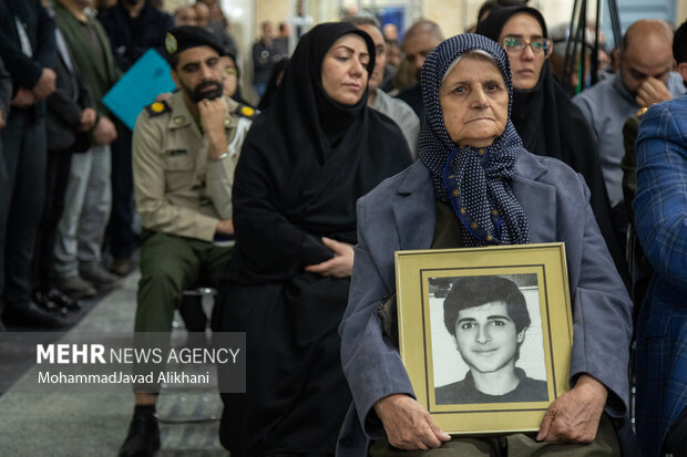 مراسم بهره برداری همزمان از ۳ ایستگاه بهار شیراز (بیمارستان خانواده)، آیت الله کاشانی و شهدای کن در خط ۶ مترو تهران با حضور علیرضا زاکانی شهردار تهران، سردار عبدالرضا عابد فرمانده قرارگاه سازندگی خاتم‌الانبیاء (ص)، مهدی چمران رئیس شورای شهر تهران و محسن هرمزی معاون حمل و نقل شهرداری تهران در ایستگاه بهار شیراز برگزار شد.