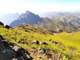 معرفی جاذبههای گردشگری قروه/اژدهای سنگ شده را باید دید