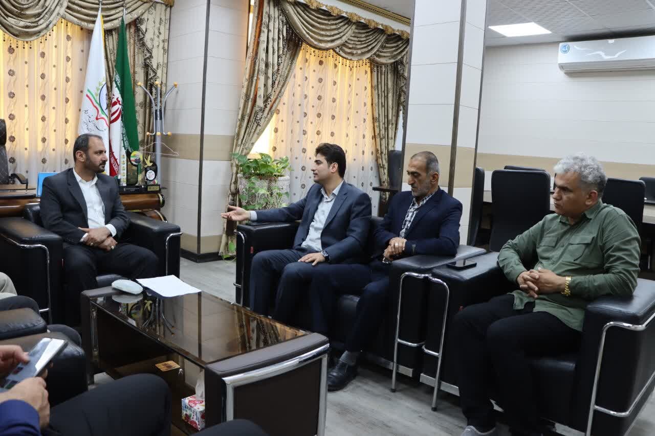 شهرداریهای دیلم برای خدمت رسانی به مسافران تلاش کنند