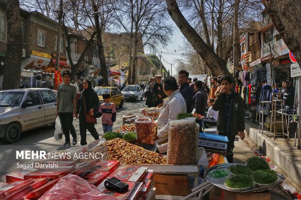 شور و حال بازار خرم‌آباد در آستانه عید باستانی نوروز