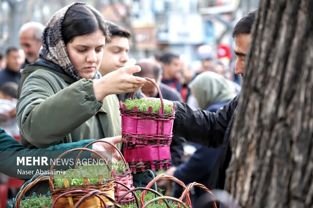 حال و هوای بازار سنندج در آستانه سال نو