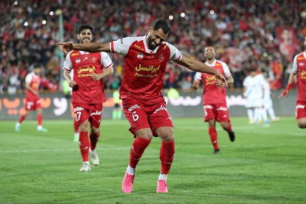 پرسپولیس با پیکان سواری سال ۱۴۰۲ را به پایان رساند