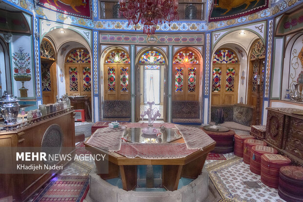 السياحة في النيروز...منزل "ملاباشي" التاريخي في أصفهان، أجمل منزل تاريخي في إيران +الصور
