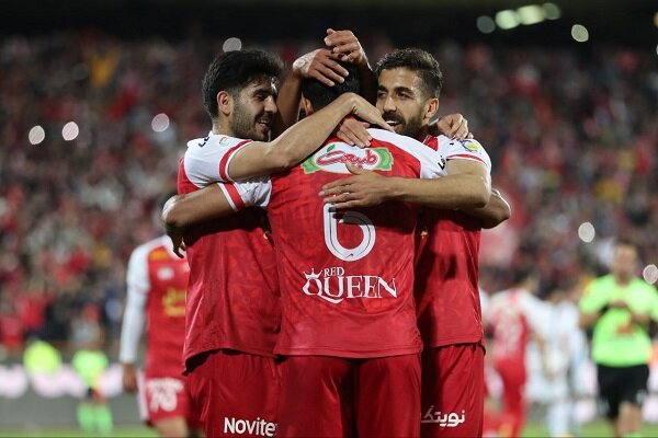 پرسپولیس با پیکان سواری سال ۱۴۰۲ را به پایان رساند